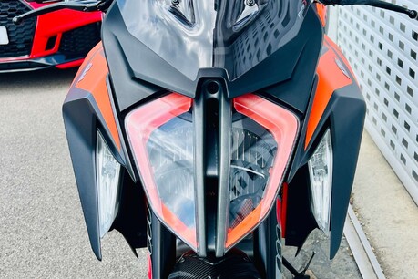 KTM 1290 Super Duke GT 1290 Super Duke GT 13