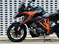 KTM 1290 Super Duke GT 1290 Super Duke GT 24