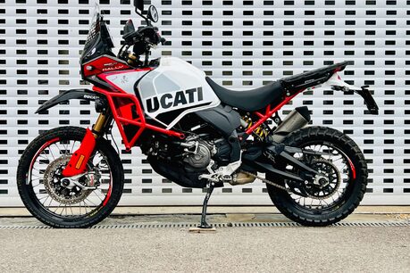 Ducati Desert X Desert X Rally 24
