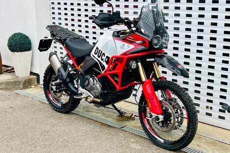 Ducati Desert X Desert X Rally 4