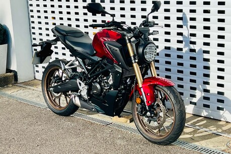 Honda CB CBF 125 NA-P 2