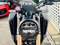 Honda CB CBF 125 NA-P 9