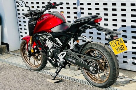 Honda CB CBF 125 NA-P 23