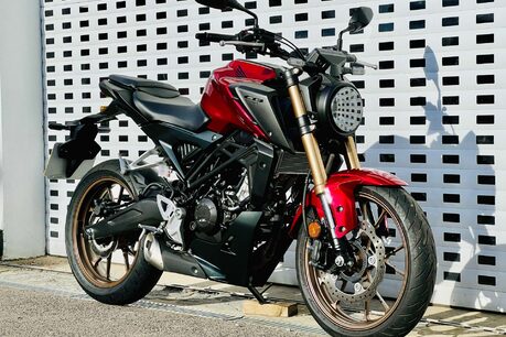 Honda CB CBF 125 NA-P 4