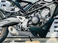 Honda CB CBF 125 NA-P 11