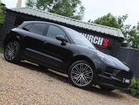 Porsche Macan 2.0 Macan Semi-Auto 4WD 5dr 2