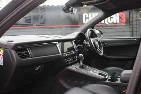Porsche Macan 2.0 Macan Semi-Auto 4WD 5dr 21