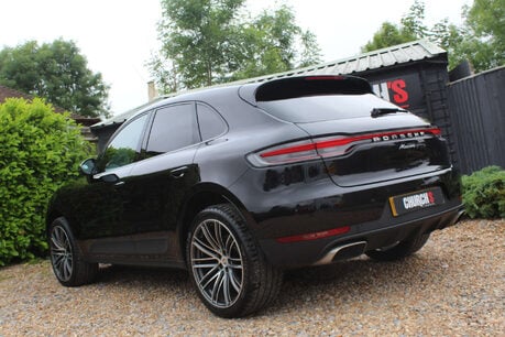 Porsche Macan 2.0 Macan Semi-Auto 4WD 5dr 22