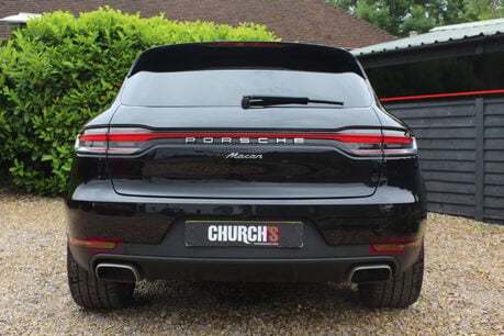 Porsche Macan 2.0 Macan Semi-Auto 4WD 5dr 23