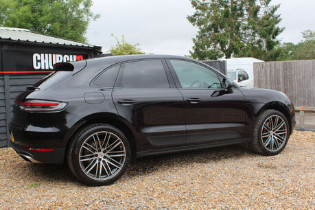 Porsche Macan 2.0 Macan Semi-Auto 4WD 5dr 7