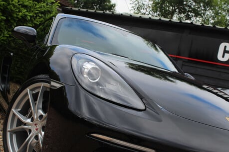 Porsche 718 2.0 718 Cayman 3dr 4