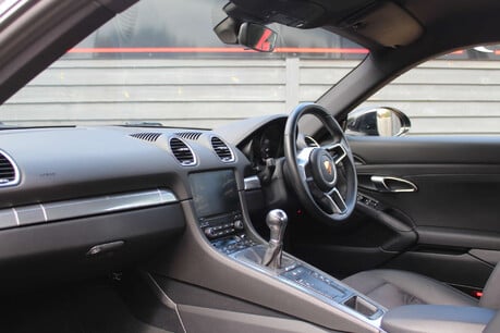 Porsche 718 2.0 718 Cayman 3dr 5