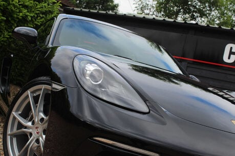 Porsche 718 2.0 718 Cayman 3dr 4