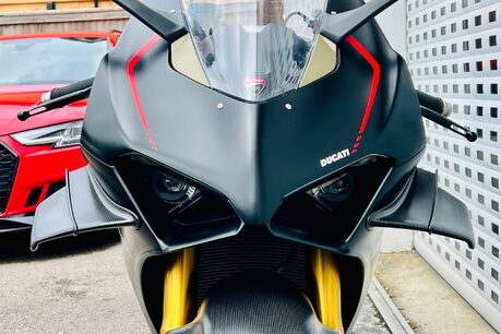 Ducati Panigale V4 Panigale V4 9