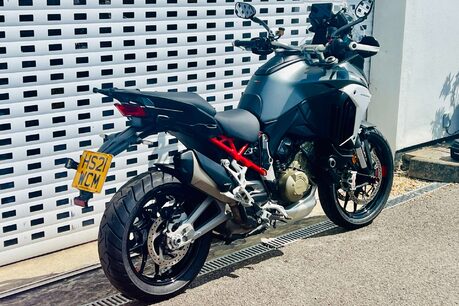Ducati Multistrada V4 Multistrada V4s 2