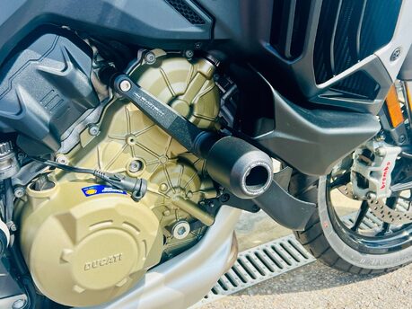 Ducati Multistrada V4 Multistrada V4s 