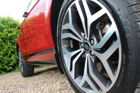 Land Rover Range Rover Evoque 2.0 Range Rover Evoque R-Dynamic HSE D MHEV Auto 4WD 5dr 13