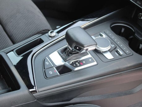 Audi A5 2.0 A5 Black Edition 40 TFSI Semi-Auto 2dr 