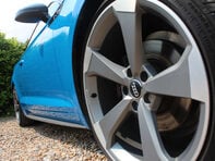 Audi A5 2.0 A5 Black Edition 40 TFSI Semi-Auto 2dr 10