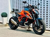 KTM 1290 Super Duke R 1290 Super Duke R 2