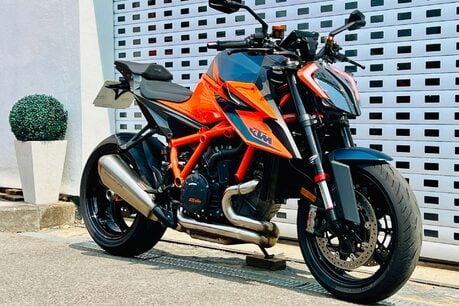 KTM 1290 Super Duke R 1290 Super Duke R 2