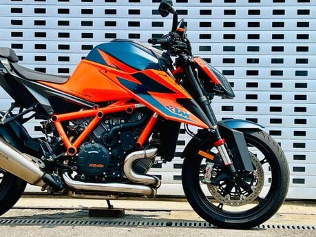 KTM 1290 Super Duke R 1290 Super Duke R 