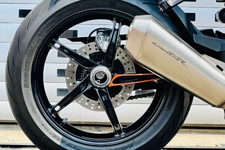 KTM 1290 Super Duke R 1290 Super Duke R 12