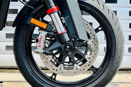 KTM 1290 Super Duke R 1290 Super Duke R 14