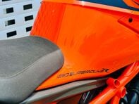 KTM 1290 Super Duke R 1290 Super Duke R 16