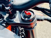 KTM 1290 Super Duke R 1290 Super Duke R 21