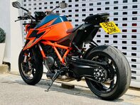 KTM 1290 Super Duke R 1290 Super Duke R 25