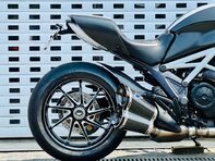 Ducati Diavel Diavel Carbon White 5