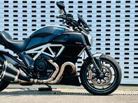 Ducati Diavel Diavel Carbon White 6