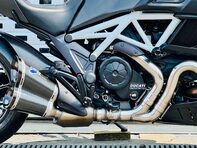 Ducati Diavel Diavel Carbon White 11