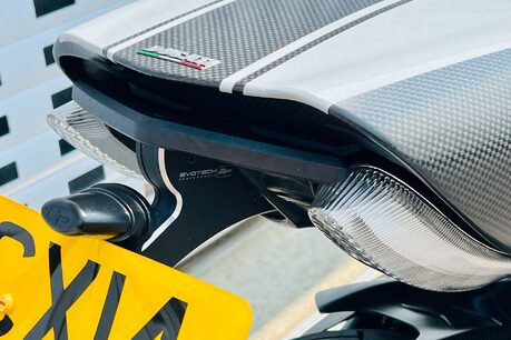 Ducati Diavel Diavel Carbon White 17