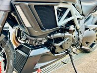 Ducati Diavel Diavel Carbon White 28