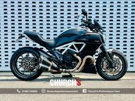 Ducati Diavel Diavel Carbon White 1