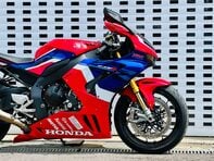 Honda CBR CBR 1000 SP 8