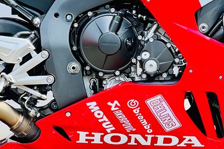 Honda CBR CBR 1000 SP Fireblade 19