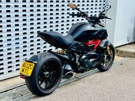 Ducati Diavel Diavel 5