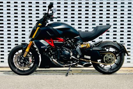 Ducati Diavel Diavel 21