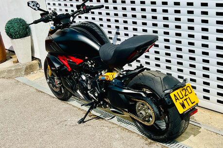 Ducati Diavel Diavel 22