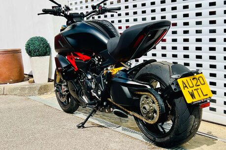 Ducati Diavel Diavel 23