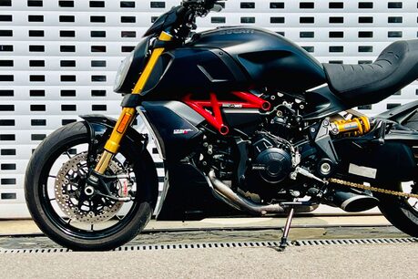 Ducati Diavel Diavel 25
