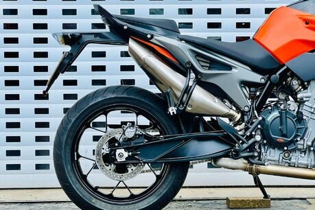KTM Duke 790 Duke 24 6