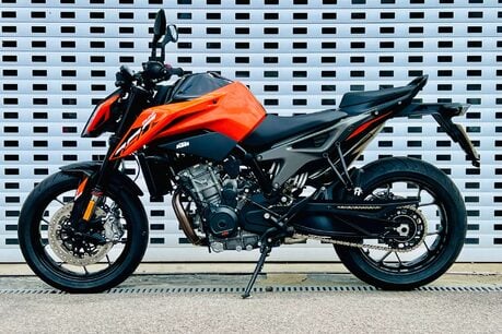 KTM Duke 790 Duke 24 23