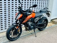 KTM Duke 790 Duke 24 27