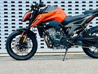 KTM Duke 790 Duke 24 28