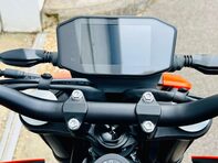 KTM Duke 790 Duke 24 19
