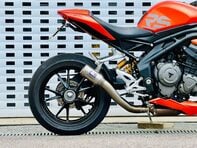 Triumph Speed Triple Speed Triple RS 1160 10